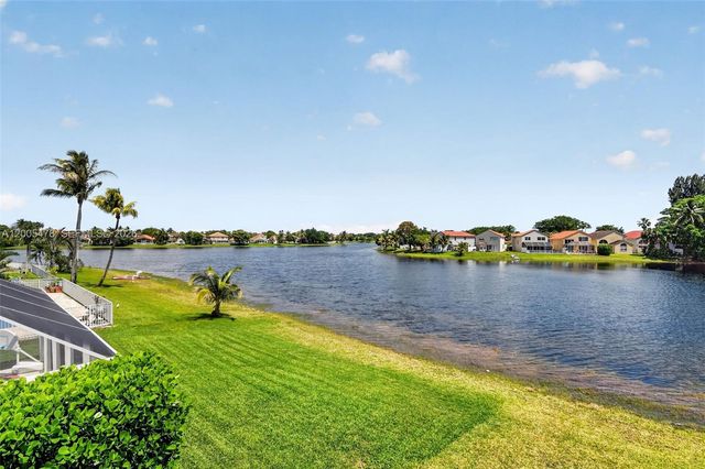 7753 Cedar Hurst Ct, Lake Worth, FL 33467