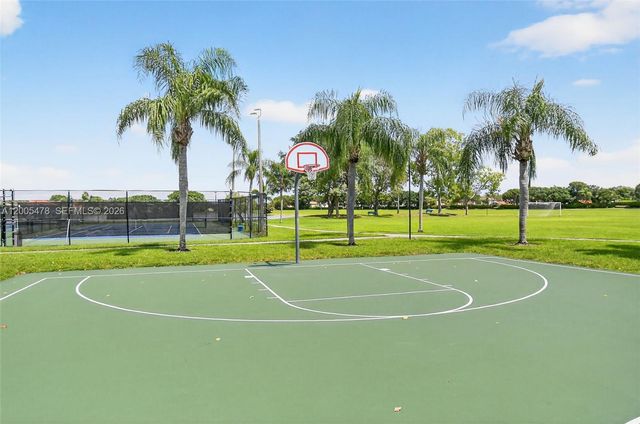 7753 Cedar Hurst Ct, Lake Worth, FL 33467