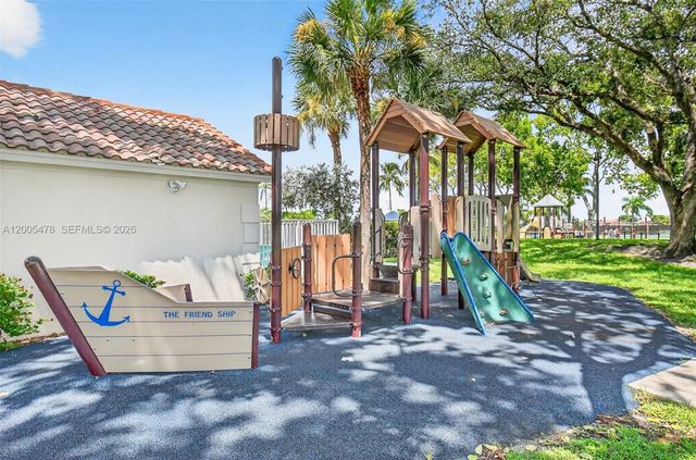 7753 Cedar Hurst Ct, Lake Worth, FL 33467