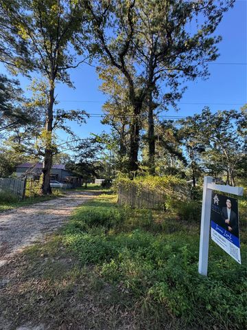 25087 Morton Road, Splendora, TX 77372