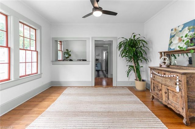 949 Hutton Street, Winston-salem, NC 27101