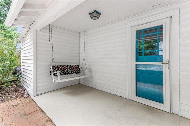 949 Hutton Street, Winston-salem, NC 27101
