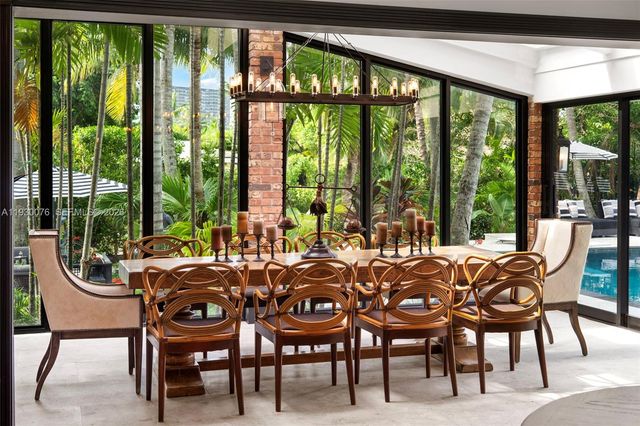 980 Belle Meade Island Dr, Miami, FL 33138