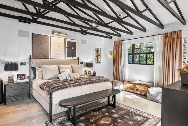 980 Belle Meade Island Dr, Miami, FL 33138