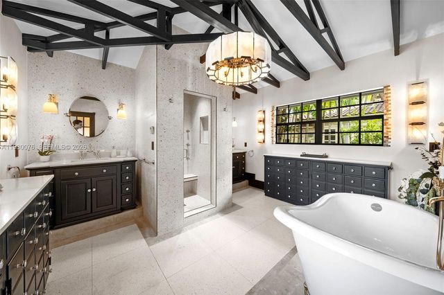 980 Belle Meade Island Dr, Miami, FL 33138