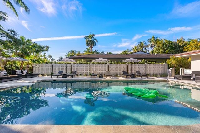 980 Belle Meade Island Dr, Miami, FL 33138