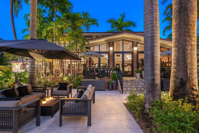 980 Belle Meade Island Dr, Miami, FL 33138