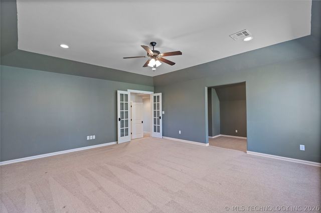 5104 W Birmingham Street, Broken Arrow, OK 74011