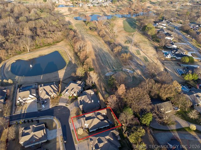 5104 W Birmingham Street, Broken Arrow, OK 74011