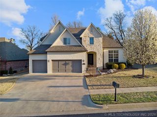 5104 W Birmingham Street, Broken Arrow, OK 74011