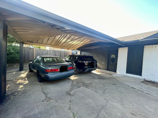 2605 Twinpost Court, Irving, TX 75062