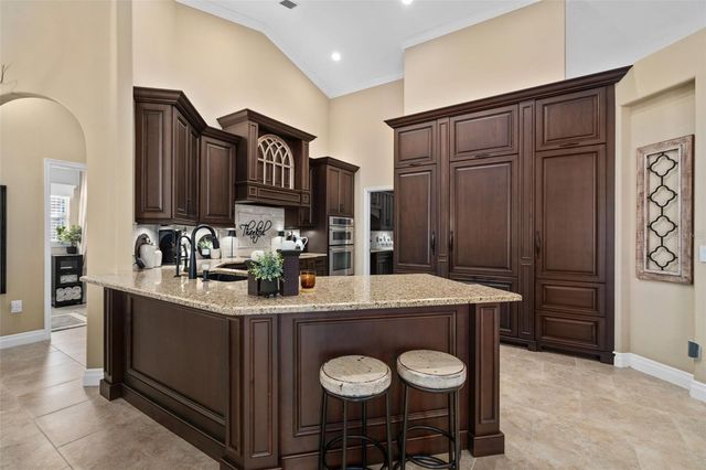 929 RIDGESIDE COURT, Apopka, FL 32712