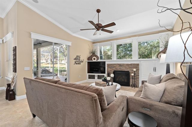 929 RIDGESIDE COURT, Apopka, FL 32712