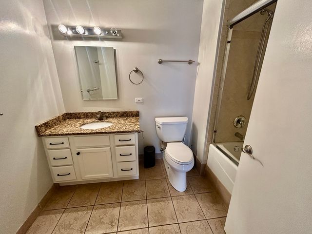 1327 W Washington Boulevard 2BC, Chicago, IL 60607