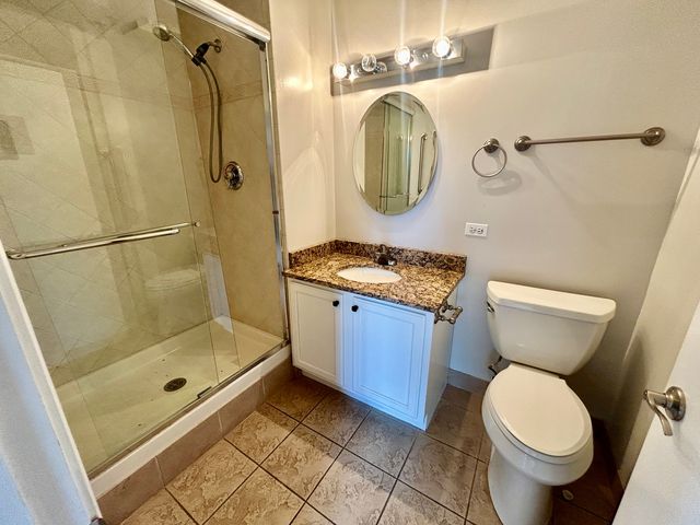 1327 W Washington Boulevard 2BC, Chicago, IL 60607