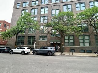 1327 W Washington Boulevard 2BC, Chicago, IL 60607