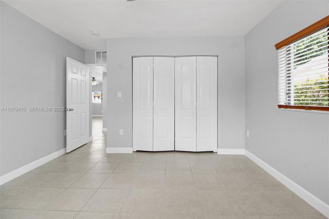 11740 SW 182nd Ter 1, Miami, FL 33177