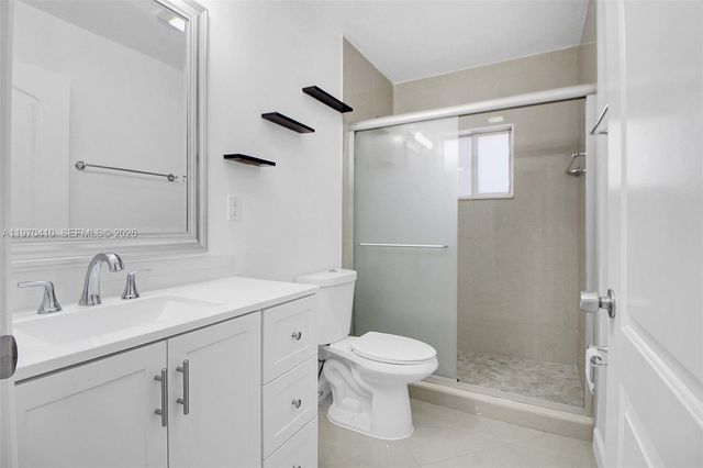 11740 SW 182nd Ter 1, Miami, FL 33177