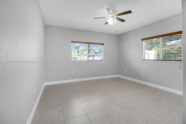 11740 SW 182nd Ter 1, Miami, FL 33177