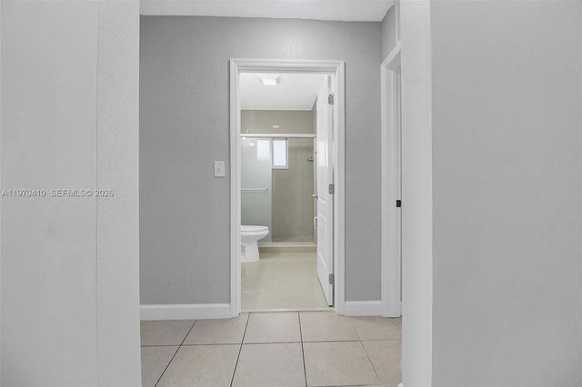 11740 SW 182nd Ter 1, Miami, FL 33177