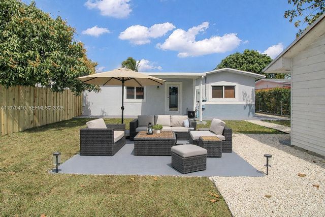 11740 SW 182nd Ter 1, Miami, FL 33177