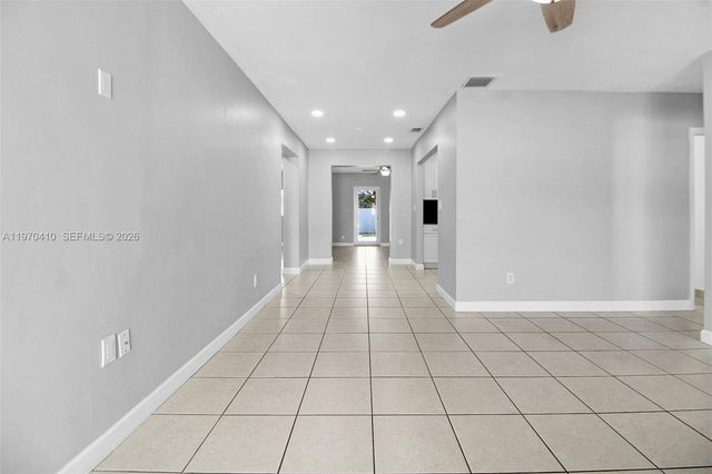 11740 SW 182nd Ter 1, Miami, FL 33177