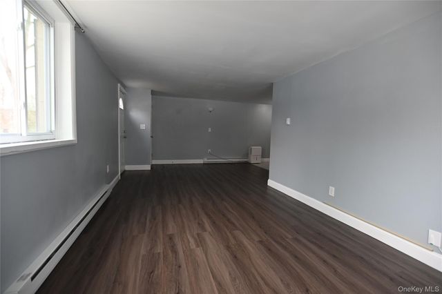 1805 Parr Lake Drive 18E, Newburgh, NY 12550