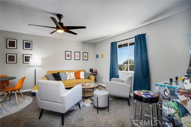 6886 Hillview, Joshua Tree, CA 92252