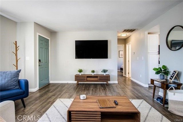 6886 Hillview, Joshua Tree, CA 92252