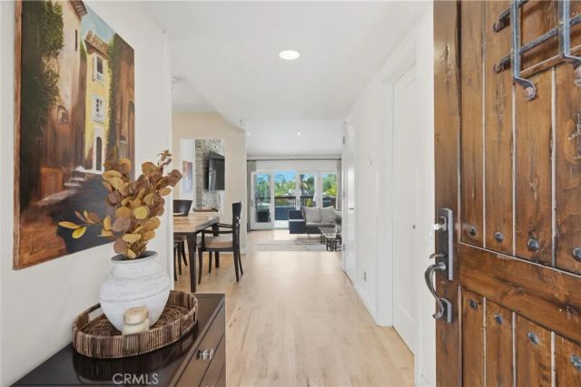 10335 Orton, Los Angeles, CA 90064
