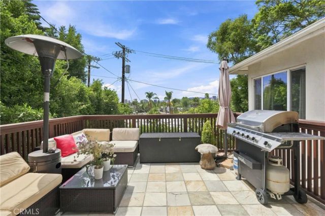 10335 Orton, Los Angeles, CA 90064