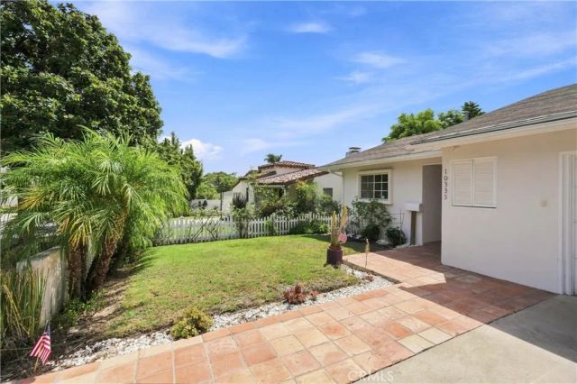 10335 Orton, Los Angeles, CA 90064