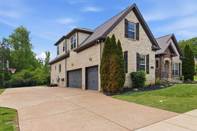 101 Corbin Ct, Nolensville, TN 37135