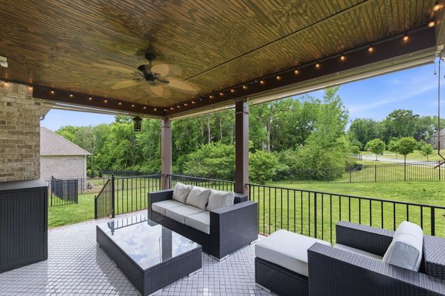 101 Corbin Ct, Nolensville, TN 37135