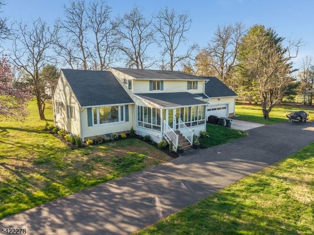 2 Mountain View Rd, Readington Twp., NJ 08889