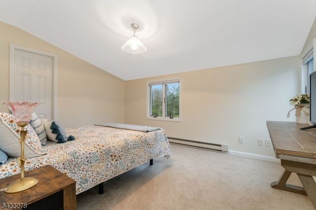2 Mountain View Rd, Readington Twp., NJ 08889