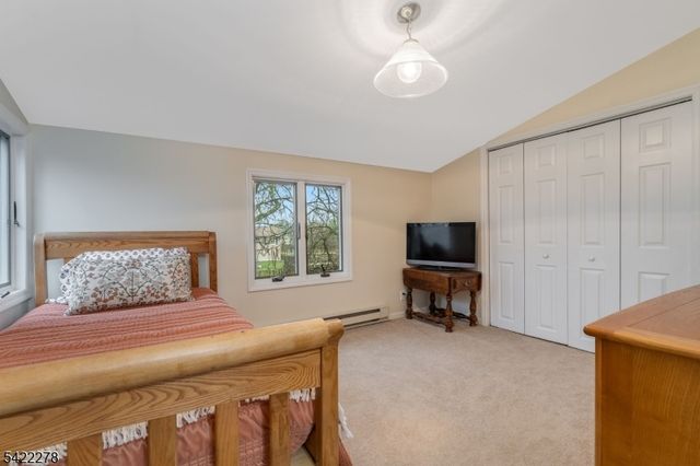 2 Mountain View Rd, Readington Twp., NJ 08889