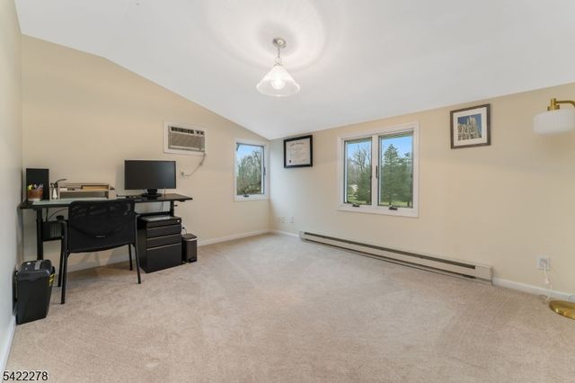 2 Mountain View Rd, Readington Twp., NJ 08889