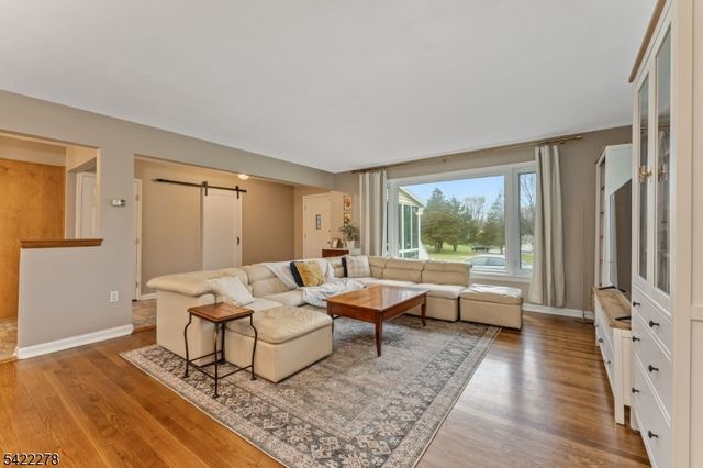 2 Mountain View Rd, Readington Twp., NJ 08889