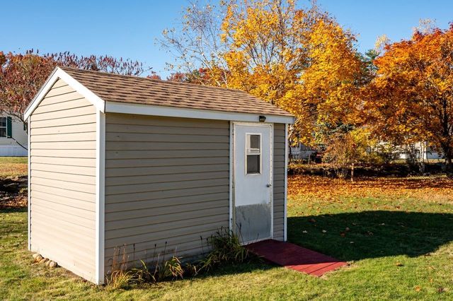 45 Seneca Street, Rochester, NH 03867