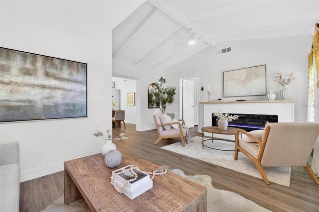 760 71ST AVENUE N, St Petersburg, FL 33702