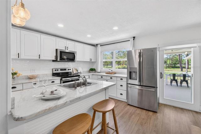 760 71ST AVENUE N, St Petersburg, FL 33702