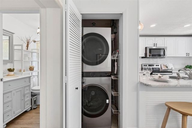 760 71ST AVENUE N, St Petersburg, FL 33702