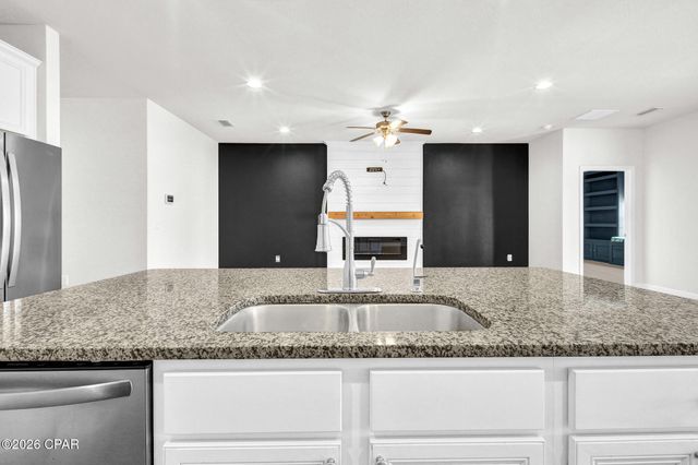 479 Eagle Lake Way, Panama City, FL 32404