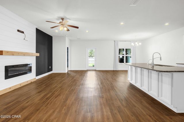 479 Eagle Lake Way, Panama City, FL 32404