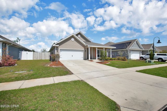 479 Eagle Lake Way, Panama City, FL 32404