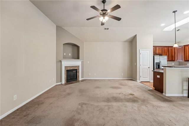 204 Oakleaf Drive, Acworth, GA 30102