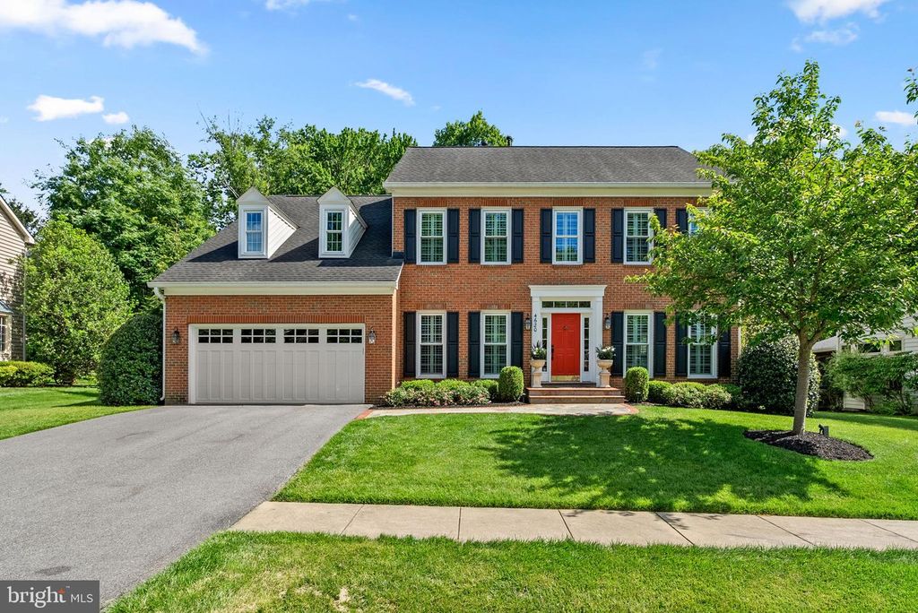 Image 1 of property listing at 4620 BRIGHTWOOD RD, Olney, MD 20832