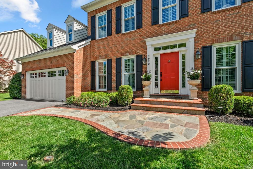 Image 4 of property listing at 4620 BRIGHTWOOD RD, Olney, MD 20832