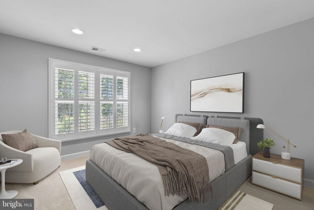 Image 41 of property listing at 4620 BRIGHTWOOD RD, Olney, MD 20832